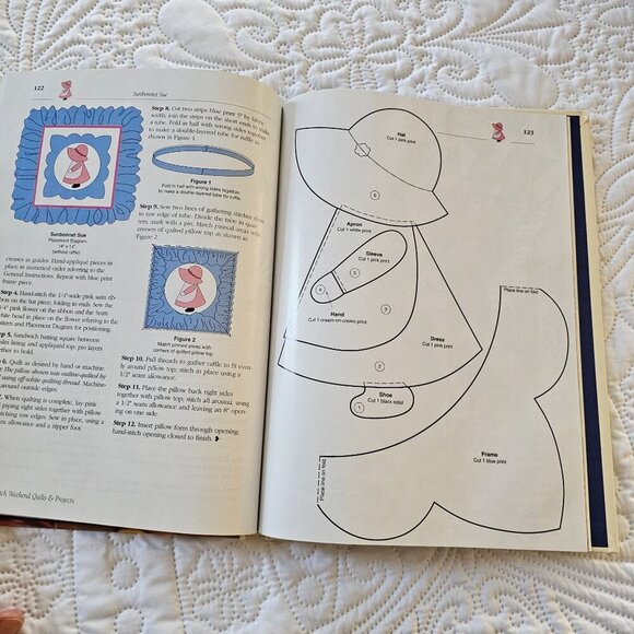 Vintage 1988 and 2001 Quilting Books Bundle - Small Projects & Weekend Quilts - Picture 12 of 16